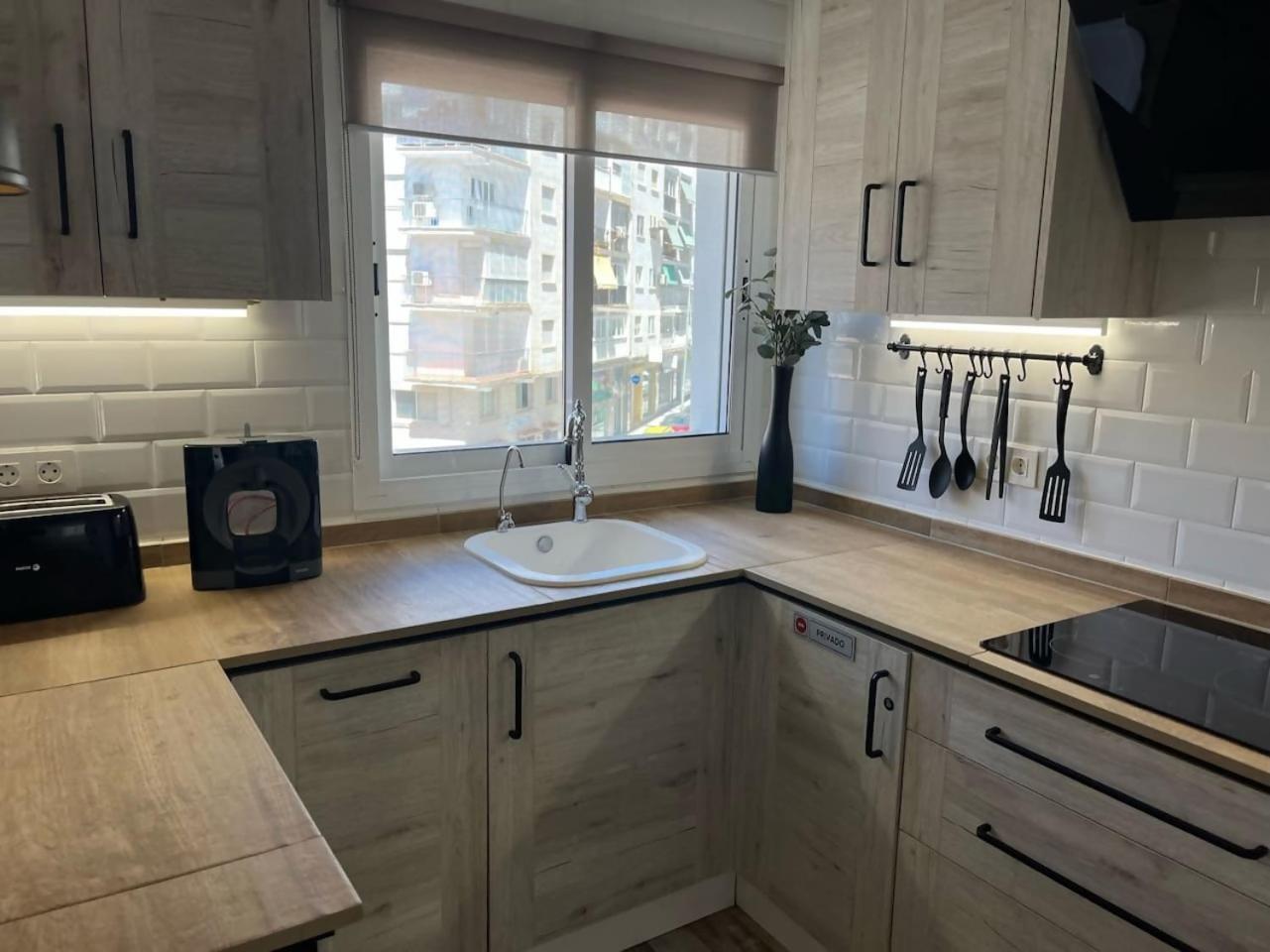 3 Hab Con Parking Junto A La Playa Apartament Nerja